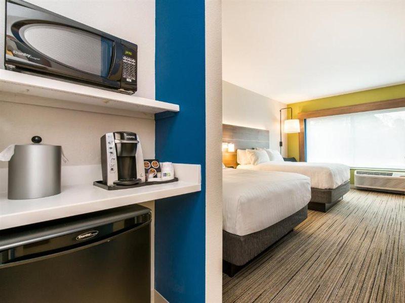 Holiday Inn Express Hotel & Suites Lagrange I-85 By Ihg Exterior foto