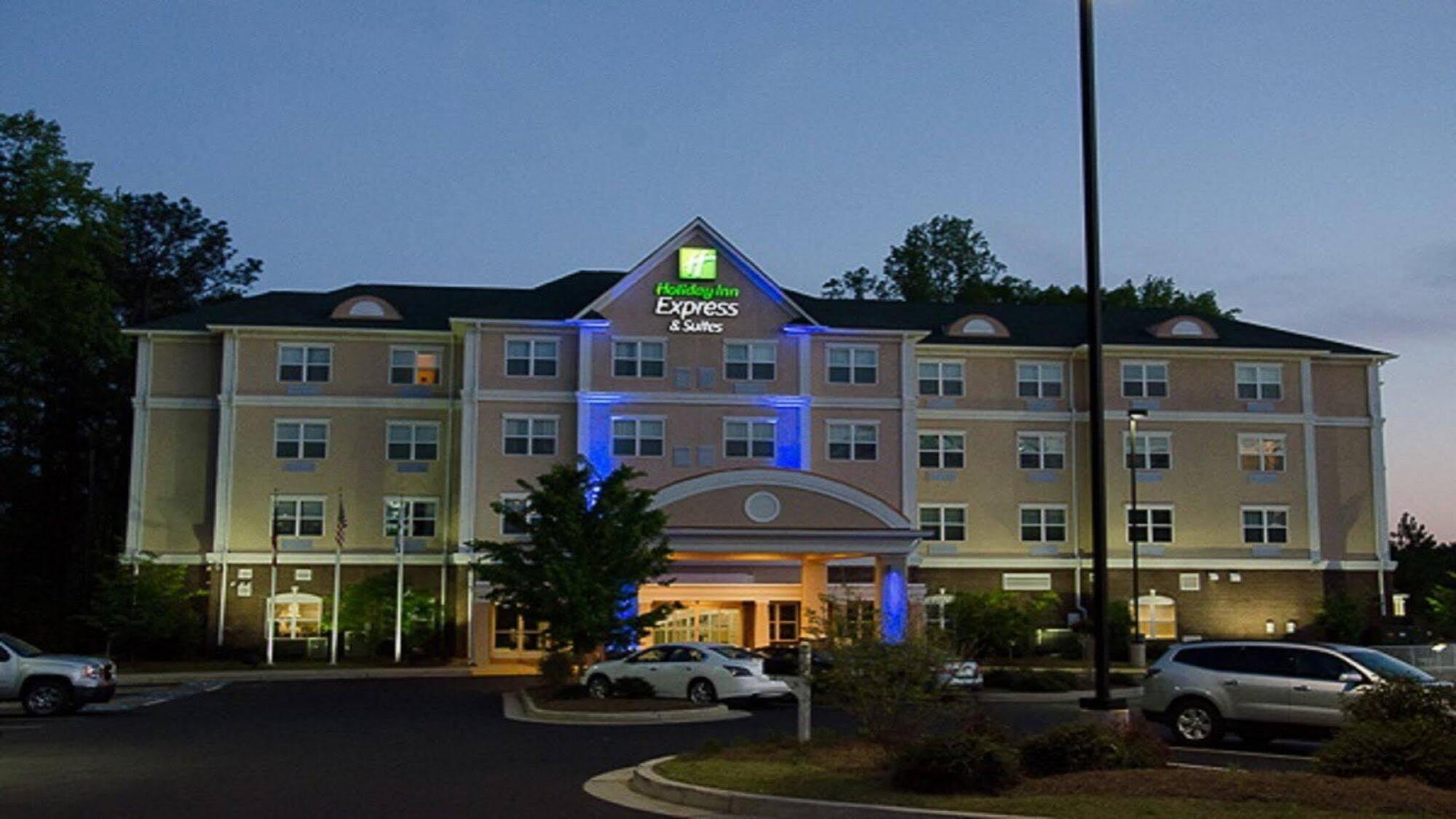 Holiday Inn Express Hotel & Suites Lagrange I-85 By Ihg Exterior foto